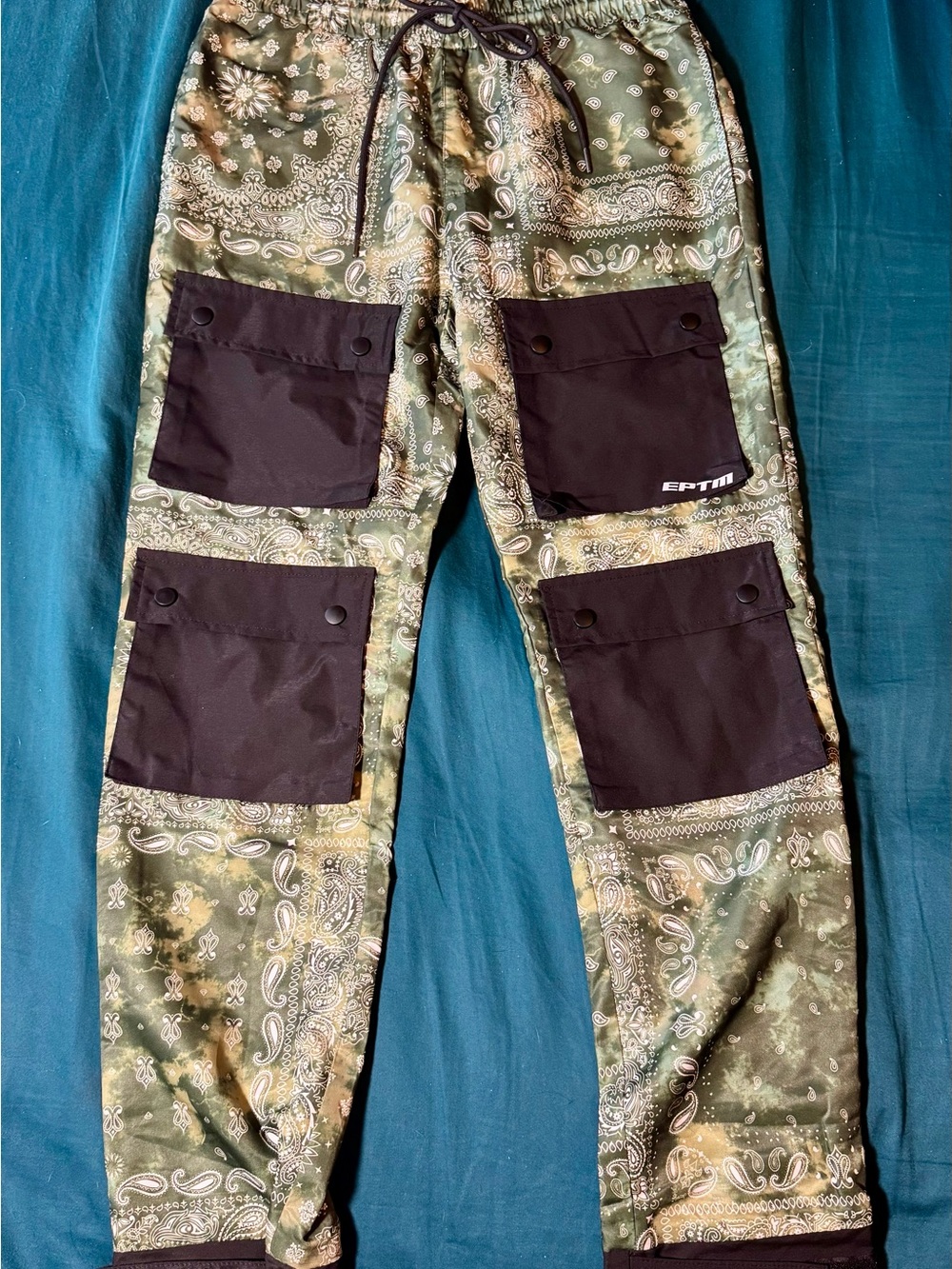 EPTM. Green Paisley Cargo Joggers with Black Utility Pockets, Size 32